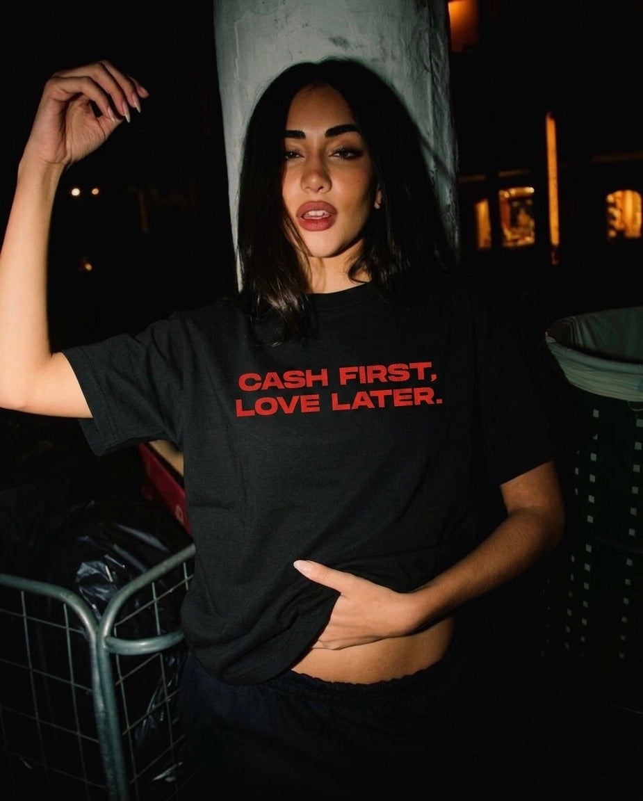 CASH FIRST BLACK T-SHIRT